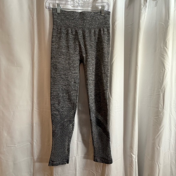 feathers Pants - Feathers Charcoal Textured Leggings
